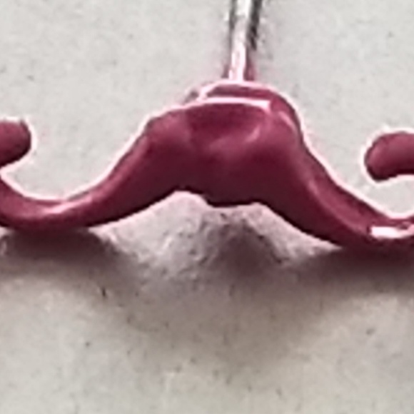 Meet your Posher, Joline - Picture 1 of 1